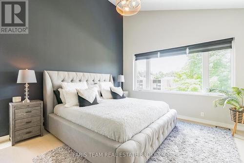 24 Grace Avenue, Orillia, ON 
