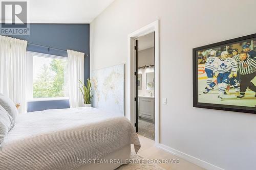 24 Grace Avenue, Orillia, ON 