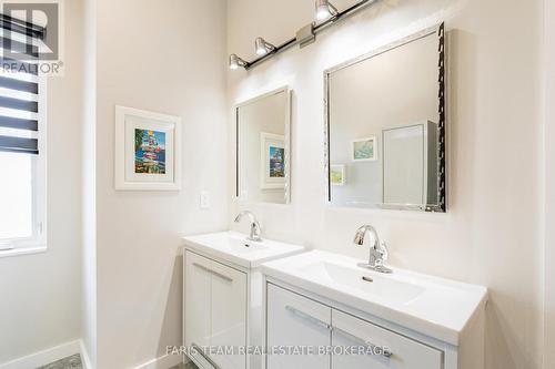 24 Grace Avenue, Orillia, ON 