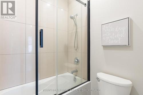 24 Grace Avenue, Orillia, ON 
