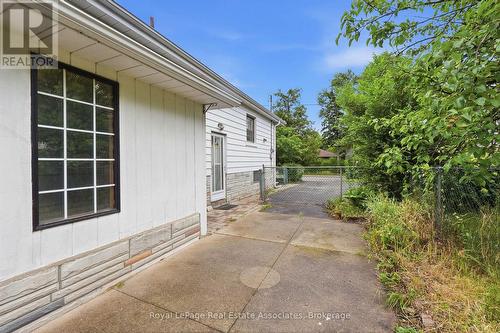 1137 Halliday Avenue, Mississauga, ON 