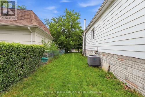 1137 Halliday Avenue, Mississauga, ON 