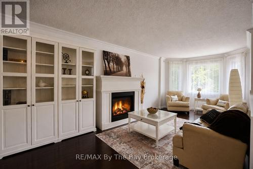 Living Area with Gas Fireplace - 2 Birchmount Circle, Wasaga Beach, ON 