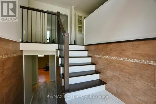Foyer Entrance to Main Level and Lower Level - 2 Birchmount Circle, Wasaga Beach, ON 