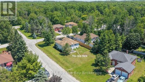 2 Birchmount Circle, Wasaga Beach, ON 