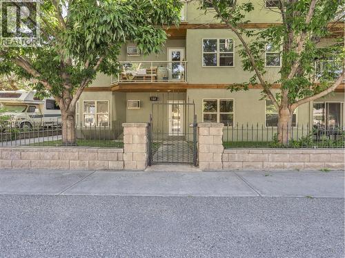 857 FAIRVIEW Road Unit# 101  Penticton, BC V2A 5Y7