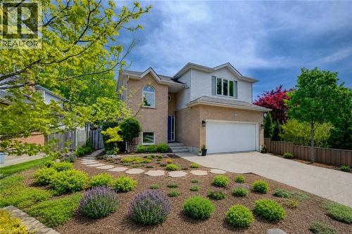 464 NORTHLAKE Drive  Waterloo, ON N2V 2A4
