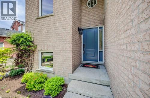 464 Northlake Drive, Waterloo, ON - Outdoor With Exterior