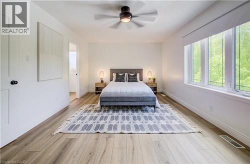 464 Northlake Drive, Waterloo, ON - Indoor Photo Showing Bedroom