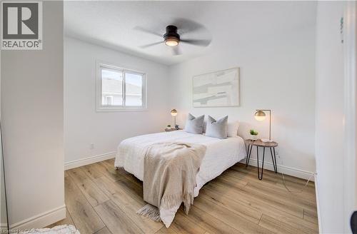 464 Northlake Drive, Waterloo, ON - Indoor Photo Showing Bedroom