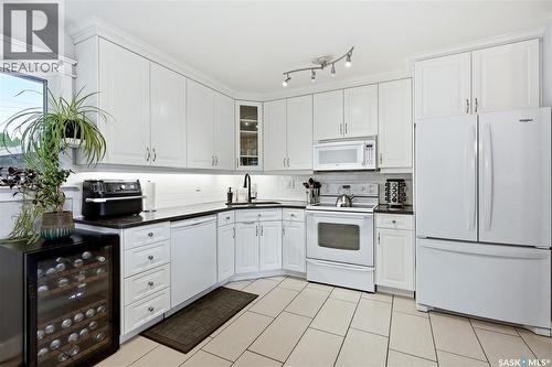 14 Stewart Avenue, Saskatoon, SK 