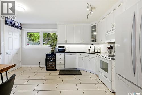 14 Stewart Avenue, Saskatoon, SK 