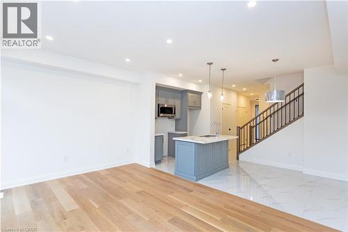 29 Dana Drive, Hamilton, ON 