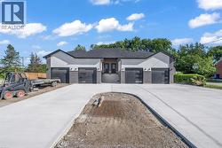 1035 CROYDON Unit# UPPER Lasalle, ON N9E 1E5