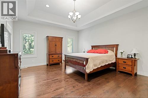 2203 Roxborough, Windsor, ON 