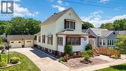 118 PARKER STREET Sarnia, ON N7T 6G1