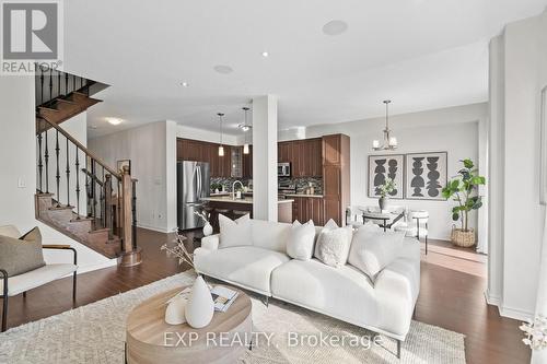12 Mantz Crescent, Whitby, ON 