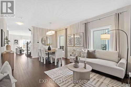 12 Mantz Crescent, Whitby, ON 