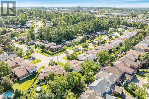 21 Maplehurst Crescent, Barrie, ON 