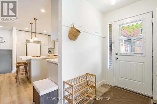 21 Maplehurst Crescent, Barrie, ON 