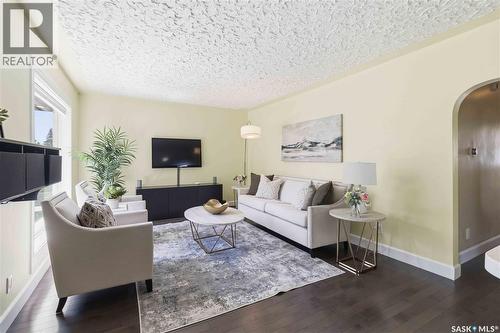 1329 14Th Street E, Saskatoon, SK 