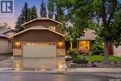 1010 Wascana HIGHLANDS  Regina, SK S4V 2J6