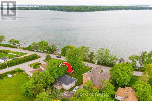 17 LAKE DRIVE E  Georgina, ON L4P 3E9