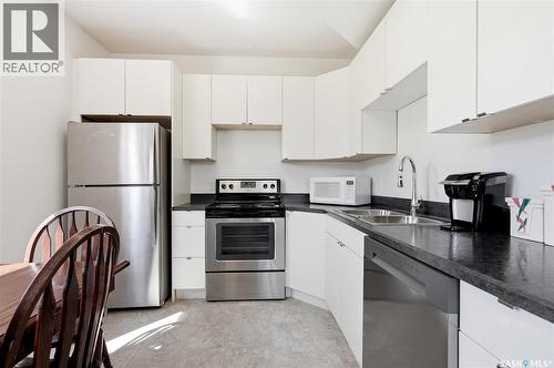 130 Sinclair Crescent, Saskatoon, SK 