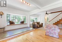 Large windows create light-filled spaces - 
