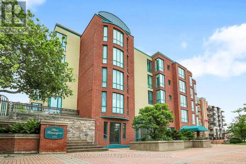 511 - 330 Centrum Boulevard, Ottawa, ON 