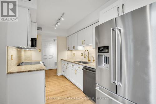 511 - 330 Centrum Boulevard, Ottawa, ON 