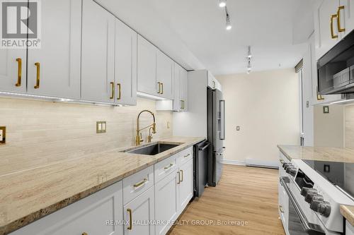511 - 330 Centrum Boulevard, Ottawa, ON 