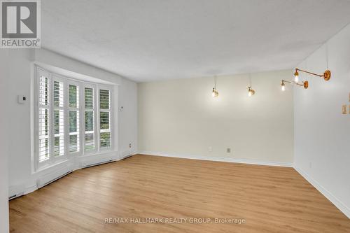 511 - 330 Centrum Boulevard, Ottawa, ON 