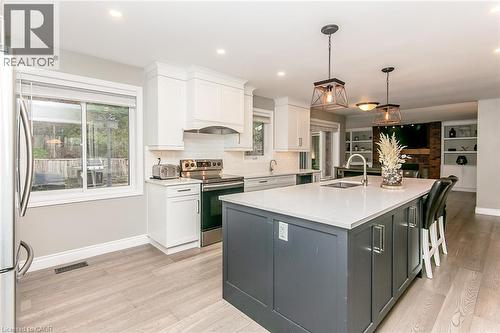 1774 Old Mill Road, Kitchener, ON - Indoor Photo Showing Kitchen With Upgraded Kitchen