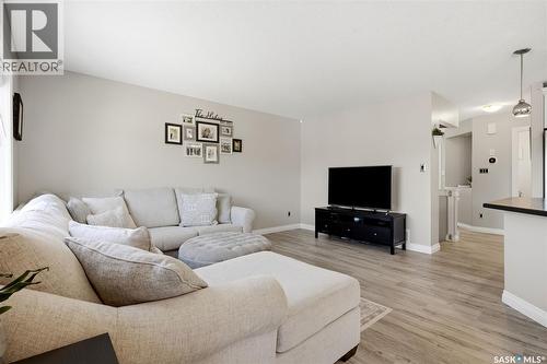 4450 Nicurity Drive, Regina, SK 