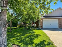 176 BENNIE AVENUE Leamington, ON N8H 5L8