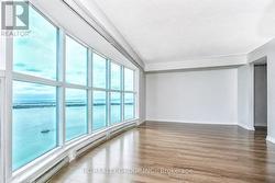 3902 - 99 HARBOUR SQUARE Toronto, ON M5J 2H2