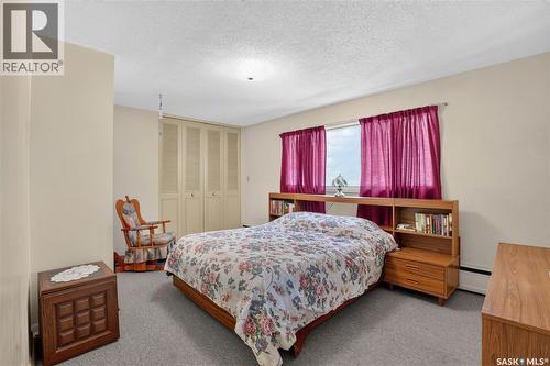 121 4Th Street E, Nipawin, SK 