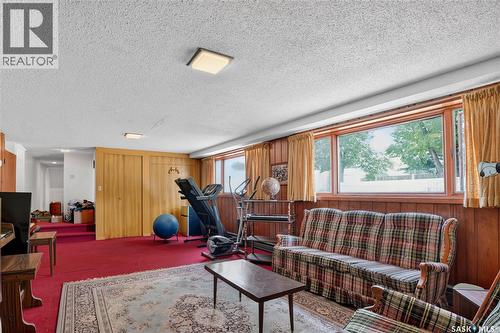 121 4Th Street E, Nipawin, SK 