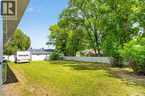 121 4Th Street E, Nipawin, SK 