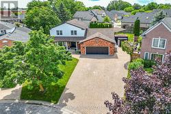 14 HEARTH COURT  Niagara-On-The-Lake (Virgil), ON L0S 1J0