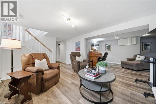 39 Wagoners Trail, Guelph, ON 