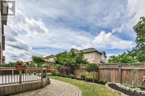 35 Stoneheath Crescent, Markham, ON 