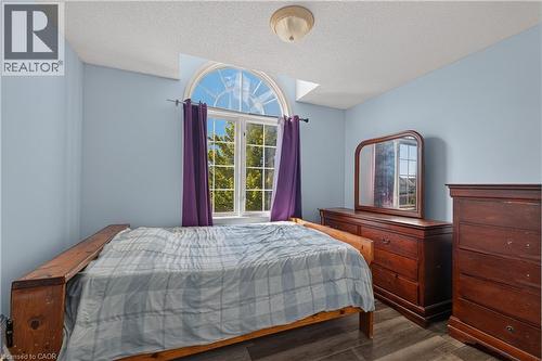 196 Max Becker Drive, Kitchener, ON 