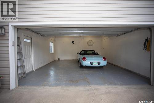 6 Harrington Place, Saskatoon, SK 
