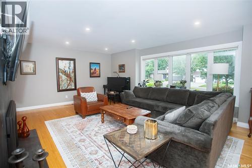 6 Harrington Place, Saskatoon, SK 