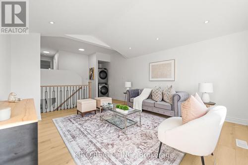 25 Bush Clover Crescent, Kitchener, ON 