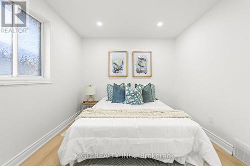 25 Bush Clover Crescent, Kitchener, ON 
