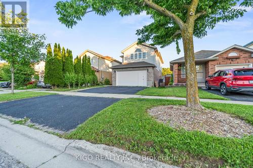 25 Bush Clover Crescent, Kitchener, ON 