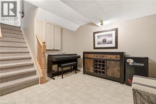2089 Broadleaf Crescent, Burlington, ON 